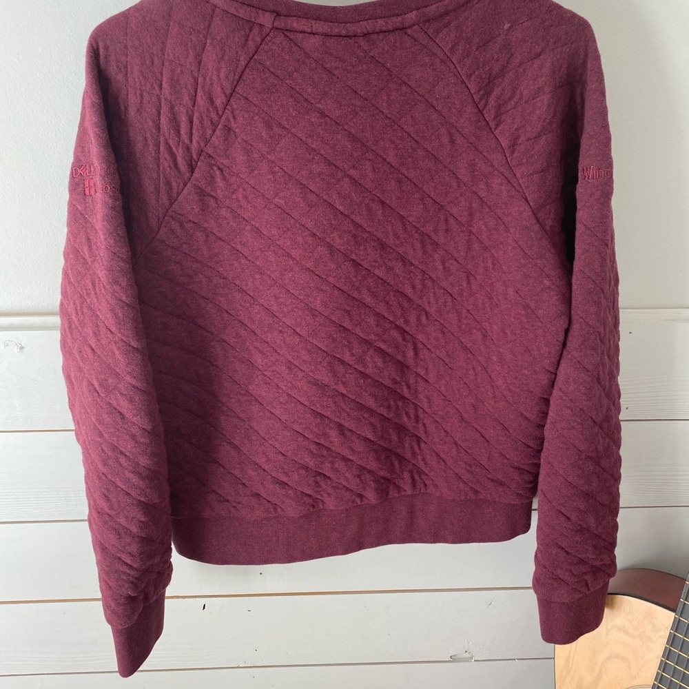 Maroon Patagonia Pull over Sweatshirt - Picture 2 of 7